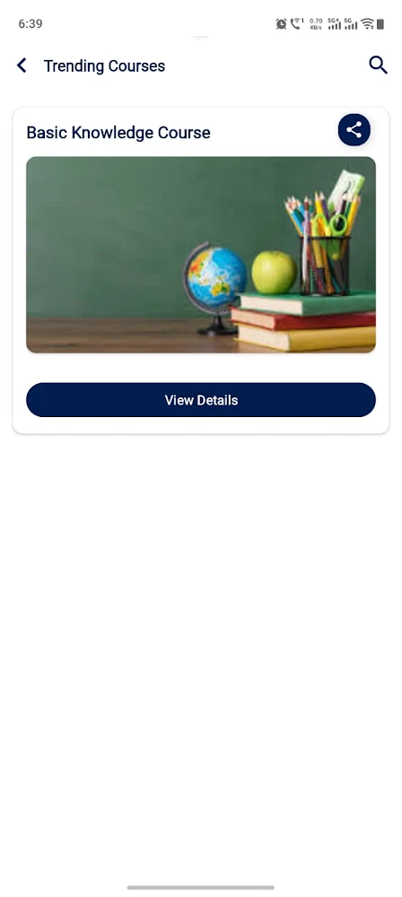 Glofihub One app — Trending Courses screen